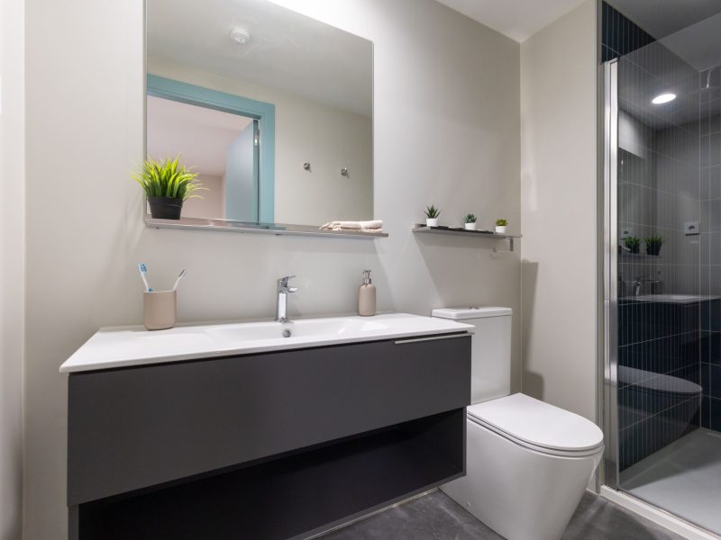 Baño habitación doble Bravo Zaragoza
