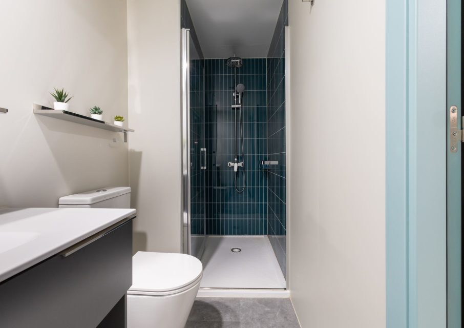Baño habitación doble Bravo Zaragoza